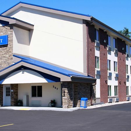 Hotel Baymont By Wyndham Stevens Point Esterno foto