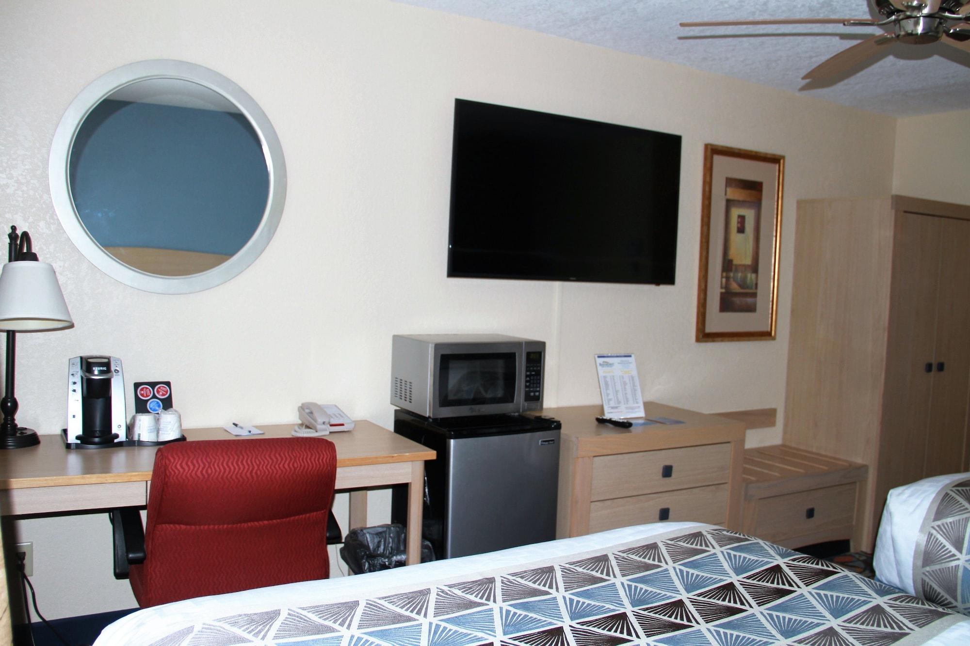 Hotel Baymont By Wyndham Stevens Point Esterno foto