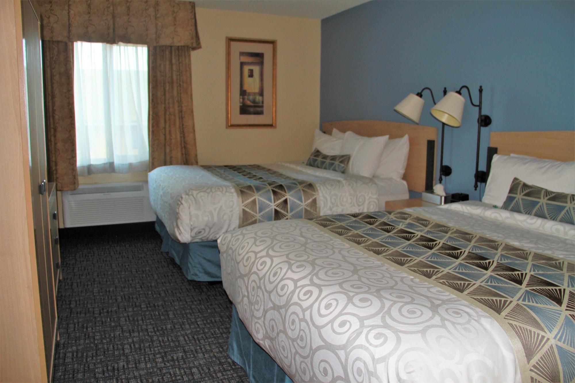 Hotel Baymont By Wyndham Stevens Point Esterno foto