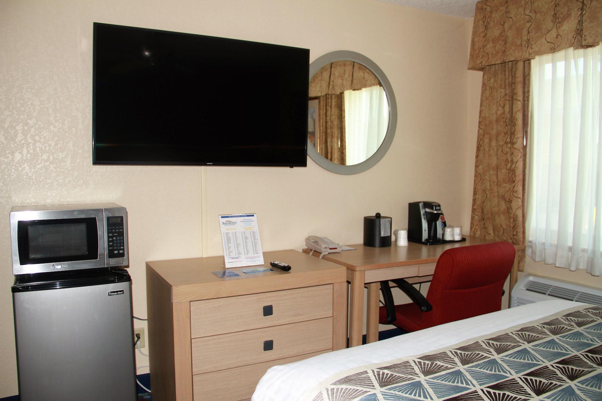 Hotel Baymont By Wyndham Stevens Point Esterno foto