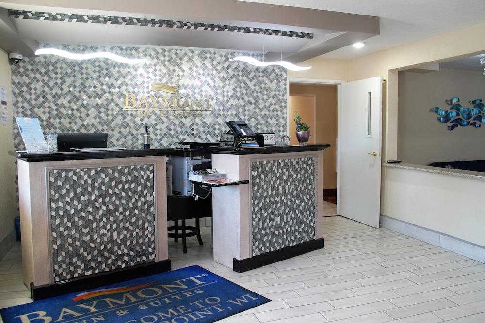 Hotel Baymont By Wyndham Stevens Point Esterno foto